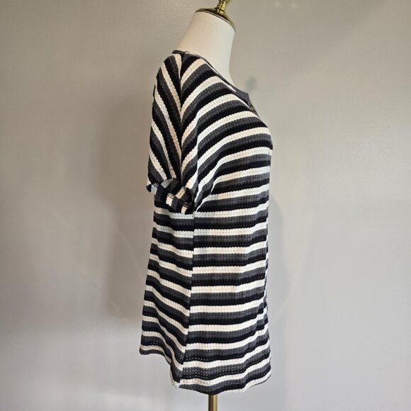 Black Gray White Striped Henley Tee Casual Minimal Streetwear Womens M Top - Picture 5 of 6